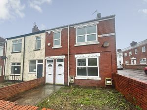 Photo 5- click for photo gallery